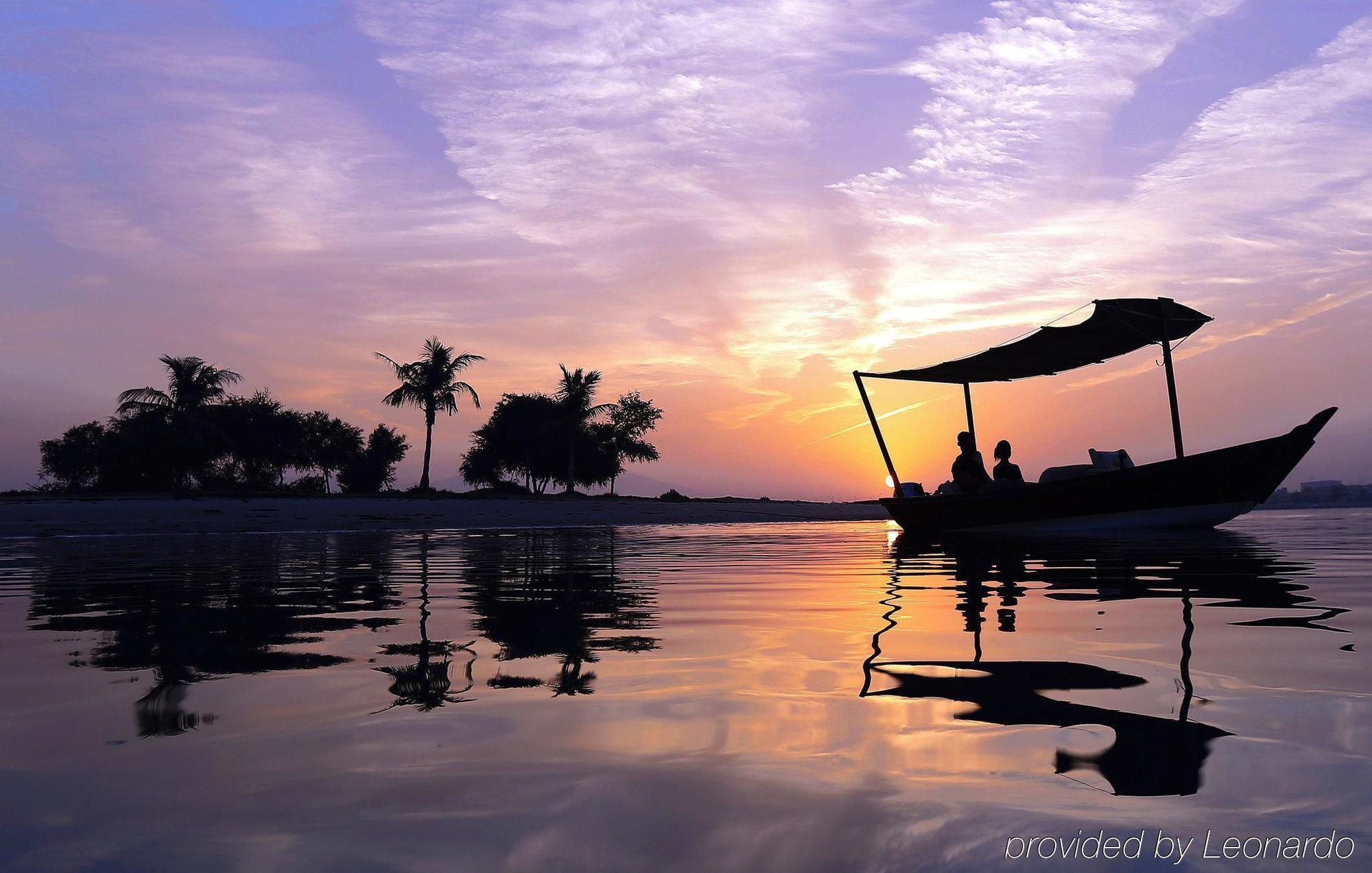 The Ritz-Carlton Ras Al Khaimah, Al Hamra Beach Hotel ภายนอก รูปภาพ